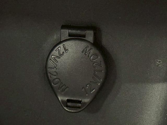 ヤリス Ｘ　障害物センサー／バックカメラ／スマートキー／オートライト／レーンキープアシスタンス／横滑り防止装置／電動格納ミラー／ＥＴＣ／Ｂｌｕｅｔｏｏｔｈ接続／ＥＣＯモード／プッシュスタート（58枚目）