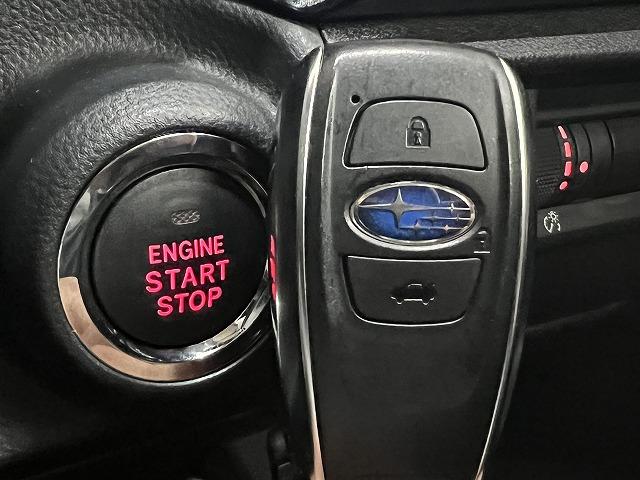 クロストレック リミテッド　アイサイト／１１．６インチナビ／ルーフレール／ＡｐｐｌｅＣａｒＰｌａｙ／フロントカメラ／サイドカメラ／バックカメラ／レーダークルーズ／Ｂｌｕｅｔｏｏｔｈ接続／シートヒーター／ＬＥＤヘッドライト（69枚目）