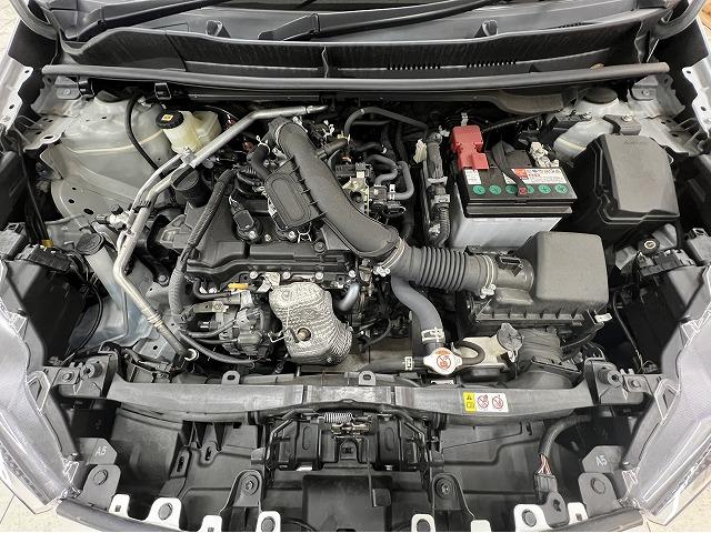 ヤリス Ｘ　ＡｐｐｌｅＣａｒＰｌａｙ／バックカメラ／スマートキー／純正ナビ／プッシュスタート／Ｂｌｕｅｔｏｏｔｈ接続／ステアリングスイッチ／ＥＴＣ車載器／オートライト／オートマチックハイビーム／電動格納ミラー（73枚目）