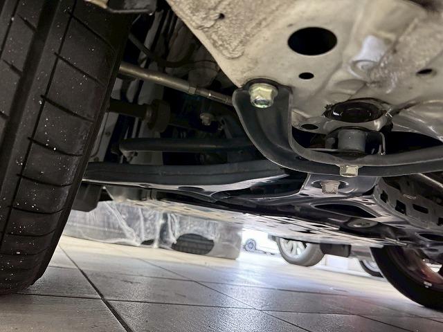 ヴェゼル ｅ：ＨＥＶ　Ｚ　追従クルコン／純正コネクトナビ／電動リアゲート／レーダークルーズコントロール／ＡｐｐｌｅＣａｒＰｌａｙ／ワイヤレス充電／シートヒータ／Ｂｌｕｅｔｏｏｔｈ接続／ブラインドスポットモニター（32枚目）