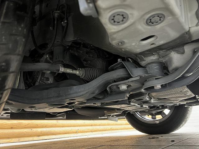 ヴェルファイア Z“G エディション” アルパインBIG-X/サンルーフ/フリップダウン/パワーシート/パワーバックドア/シートメモリー/クルーズコントロール/バックカメラ/7人乗り/Bluetooth接続/フルセグTV/コンビハンドル(32枚目)