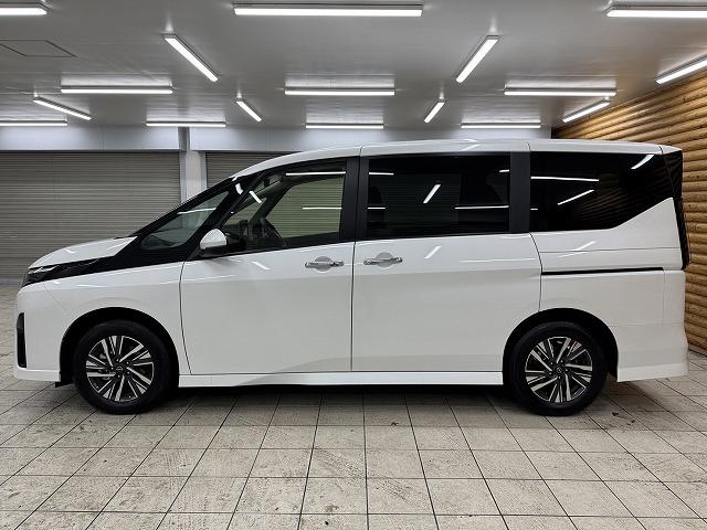 セレナ ハイウェイスターＶ　プロパイロット／ＢＳＭ／両側電動パワスラ／コーナーセンサー／パドルシフト／ＥＴＣ／電動パーキングブレーキ／ブレーキホールド／電動格納ミラー／オートエアコン／オートライト／ＥＣＯモード（26枚目）