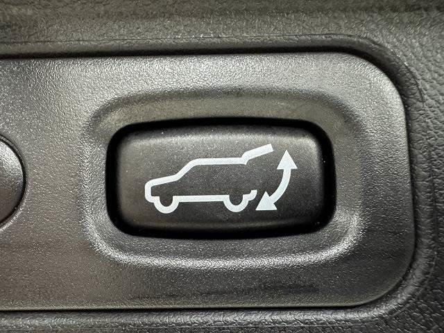 デリカＤ：５ Ｐ　１０．１型ナビ全周囲／電動リアゲート／両側電動／ブラインドスポットモニター／Ｂｌｕｅｔｏｏｔｈ接続／レーダークルーズコントロール／パワーバックドア／ＬＥＤヘッド／パドルシフト／ステアリングスイッチ（12枚目）