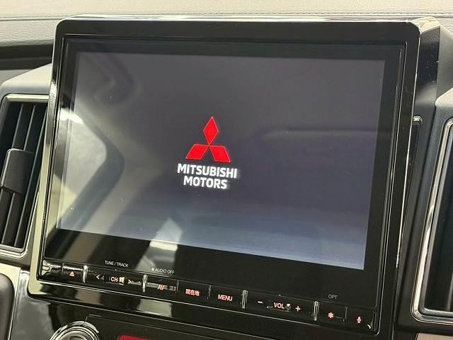 �y�����i�r�z�n�f�W�����đ��@�\�ȃ��f���ł��B�ŐV�i�r�����戵���������܂��B�������̋@��Ȃǂ������܂����炲���k��������