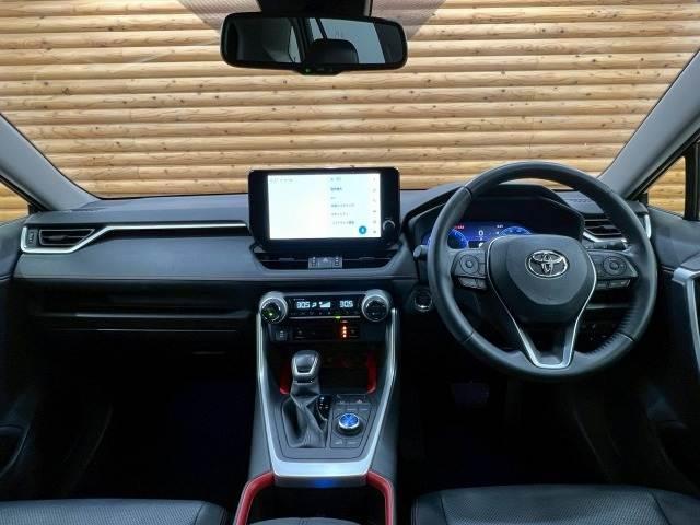 �A�C�|�C���g���������n���̗ǂ����E���m�ۂ��Ă��܂��B�������̃h���C�u�ł����ɂ������K�ɉ^�]�ł��܂��B