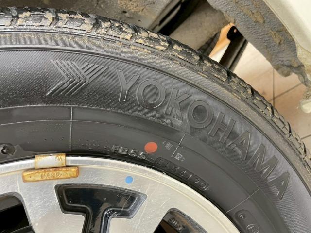 ＮＶ３５０キャラバンバン ロングプレミアムＧＸ　ブラックギア　全方位カメラ／衝突軽減ブレーキ／スマートキー／フローティングナビ／フルセグＴＶ／Ｂｌｕｅｔｏｏｔｈ接続／プッシュスタート／デジタルインナーミラー／オートエアコン／（25枚目）