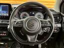 【ステアリングスイッチ】を装備しております。オーディオ操作をハンドルで行うことが可能です。