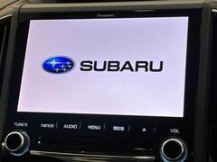 純正ビルトインナビゲーション搭載。音楽の録音やＤＶＤの再生、フルセグＴＶ、Ｂｌｕｅｔｏｏｔｈお楽しみいただけます。 3