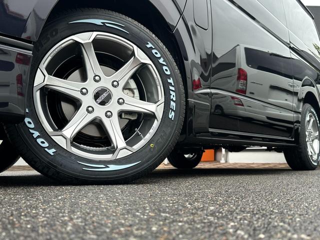 ハイエースバン スーパーＧＬ　ダークプライムＩＩ　モデリスタフルエアロ／ＥＳＳＥＸ１７インチアルミホイール／ベッドキット／純正７インチ／パノラミックビューモニター／パワースライドドア／デジタルインナーミラー／トヨタセーフティセンス／スマートキー（13枚目）