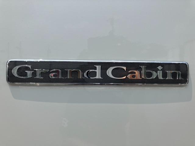 ハイエースワゴン グランドキャビン　登録済未使用車／４ＷＤ／４列１０人乗り／ハイルーフ／片側パワースライドドア／デジタルインナーミラー／パノラミックビューモニター／トヨタセーフティセンス／ＬＥＤヘッドライト／スマートキー（34枚目）
