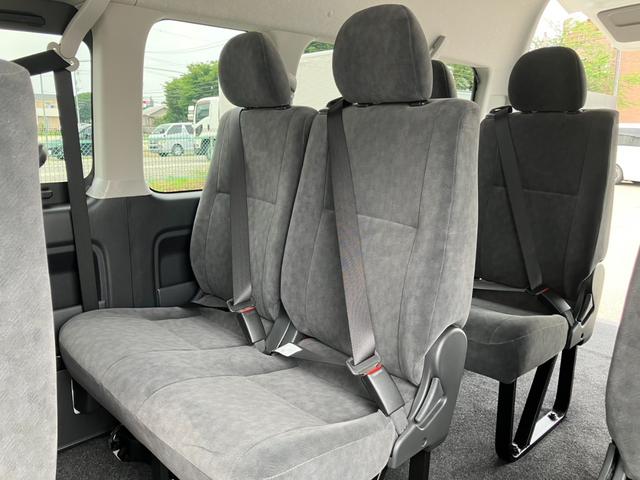 ハイエースワゴン グランドキャビン　登録済未使用車／４ＷＤ／４列１０人乗り／ハイルーフ／片側パワースライドドア／デジタルインナーミラー／パノラミックビューモニター／トヨタセーフティセンス／ＬＥＤヘッドライト／スマートキー（51枚目）
