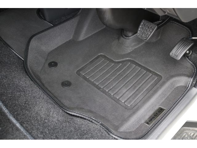 プロボックス ハイブリッドＦ　登録済未使用車／ハイブリッド／カラードバンパー／キーレス／バックカメラ内臓ルームミラー／トヨタセーフティセンス／ＡＣ１００Ｖ／ＵＳＢ／横滑り防止機能／オートハイビーム／シートヒーター／助手席エアバッグ（73枚目）