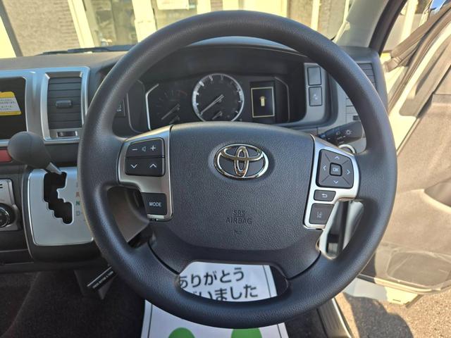 ハイエースワゴン グランドキャビン　ファインテックツアラー／登録済未使用車／４ＷＤ／寒冷地仕様／４列１０人乗り／デジタルインナーミラー／パノラミックビューモニター／電動パワースライドドア／ＬＥＤフォグライト／トヨタセーフティセンス（41枚目）