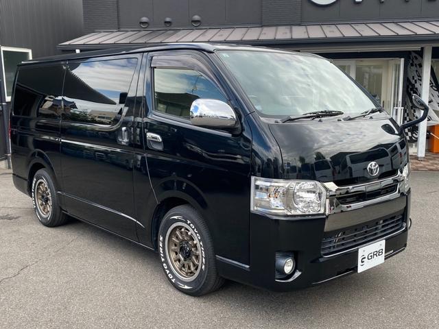 ハイエースバン スーパーＧＬ　ダークプライムＩＩ　ローダウン／ＥＳＳＥＸ１６インチアルミホイール／アルパインＢＩＧＸナビ／フリップダウンモニター／パワースライドドア／ベッドキット／リアカーゴマット／シートカバー／ＵＩｖｅｈｉｃｌｅスタビライザー（9枚目）