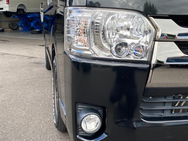 ハイエースバン スーパーＧＬ　ダークプライムＩＩ　ローダウン／ＥＳＳＥＸ１６インチアルミホイール／アルパインＢＩＧＸナビ／フリップダウンモニター／パワースライドドア／ベッドキット／リアカーゴマット／シートカバー／ＵＩｖｅｈｉｃｌｅスタビライザー（14枚目）