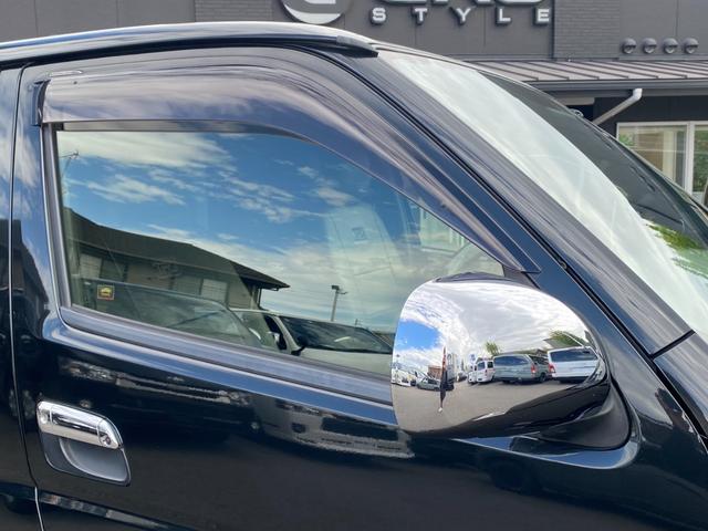 ハイエースバン スーパーＧＬ　ダークプライムＩＩ　ローダウン／ＥＳＳＥＸ１６インチアルミホイール／アルパインＢＩＧＸナビ／フリップダウンモニター／パワースライドドア／ベッドキット／リアカーゴマット／シートカバー／ＵＩｖｅｈｉｃｌｅスタビライザー（32枚目）