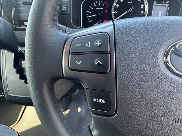 ハイエースバン スーパーＧＬ　ダークプライムＩＩ　ローダウン／ベッド／パノラミックビューモニター／デジタルインナーミラー／社外製コンソール／１６インチアルミホイール／カロッツェリアナビ／スライドドア／トヨタセーフティセンス／インナーブラックヘッド（43枚目）