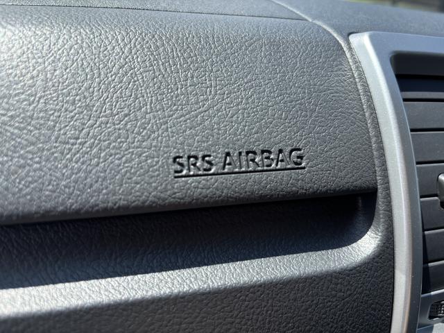 ハイエースワゴン GL 未登録新車/4WD/4列10人乗り/フリップダウンモニター/パワースライドドア/ベッド/シートカバー/床張り/ユーロボンネット/フロントリップ/ファブレス16インチアルミホイール/マッドフラップ(40枚目)