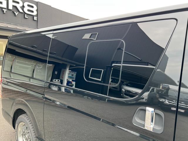 ハイエースバン スーパーGL ダークプライムII 寒冷地仕様/ワーク17インチアルミホイール/アルパイン11インチディスプレイオーディオ/パノラミックビューモニター/助手席エアバッグ/デジタルインナーミラー/ベッドキット/トヨタセーフティセンス(34枚目)