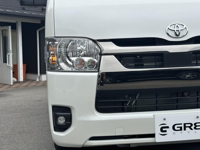 ハイエースバン スーパーGL ダークプライムII GR8ベッドキット/ケンウッドフローティングナビ/パワースライドドア/デジタルインナーミラー/パノラミックビューモニター/助手席エアバッグ/LEDヘッドライト/トヨタセーフティセンス/スマートキー(13枚目)