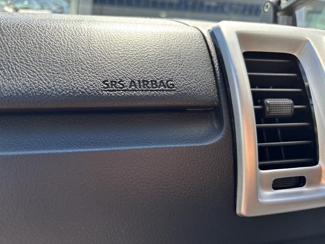 ハイエースバン ワイドスーパーＧＬ　ダークプライム　ローダウン／ＷＡＬＤエアロキット／ＷＡＬＤ１７インチアルミホイール／ＡＬＰＩＮＥナビ／小窓付きスライドドア／ベッドキット／カーゴマット／ドアミラーウインカー／オーバーフェンダー／ルーフスポイラー（48枚目）