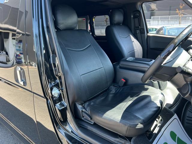 ハイエースバン スーパーGL ダークプライムII ローダウン/フロントスポイラー/リアルーフスポイラー/Dynasty17インチアルミホイール/純正7インチナビ/(18枚目)