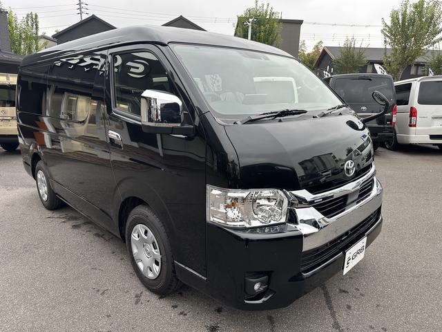 ハイエースワゴン GL 4列10人乗り/アルパインBIGXナビ/パノラミックビューモニター/デジタルインナーミラー/パワースライドドア/LEDヘッドランプ/トヨタセーフティセンス/スマートキー/AC100Vアクセサリー(9枚目)