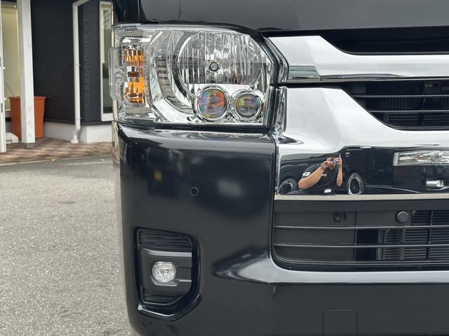 ハイエースワゴン GL 4列10人乗り/アルパインBIGXナビ/パノラミックビューモニター/デジタルインナーミラー/パワースライドドア/LEDヘッドランプ/トヨタセーフティセンス/スマートキー/AC100Vアクセサリー(14枚目)