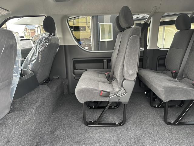ハイエースワゴン GL 4列10人乗り/アルパインBIGXナビ/パノラミックビューモニター/デジタルインナーミラー/パワースライドドア/LEDヘッドランプ/トヨタセーフティセンス/スマートキー/AC100Vアクセサリー(19枚目)