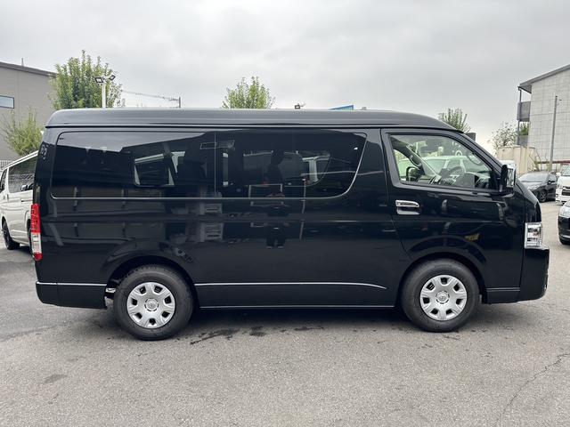ハイエースワゴン GL 4列10人乗り/アルパインBIGXナビ/パノラミックビューモニター/デジタルインナーミラー/パワースライドドア/LEDヘッドランプ/トヨタセーフティセンス/スマートキー/AC100Vアクセサリー(23枚目)