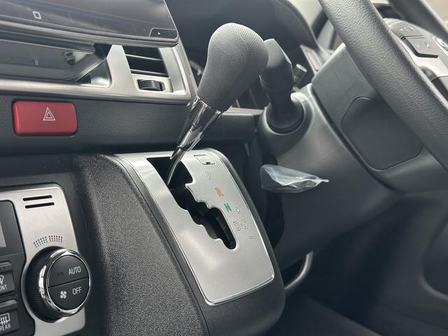 ハイエースワゴン GL 4列10人乗り/アルパインBIGXナビ/パノラミックビューモニター/デジタルインナーミラー/パワースライドドア/LEDヘッドランプ/トヨタセーフティセンス/スマートキー/AC100Vアクセサリー(50枚目)