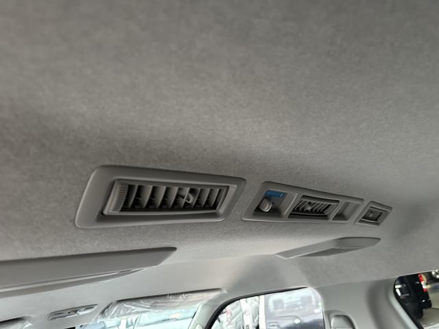 ハイエースワゴン GL 4列10人乗り/アルパインBIGXナビ/パノラミックビューモニター/デジタルインナーミラー/パワースライドドア/LEDヘッドランプ/トヨタセーフティセンス/スマートキー/AC100Vアクセサリー(53枚目)