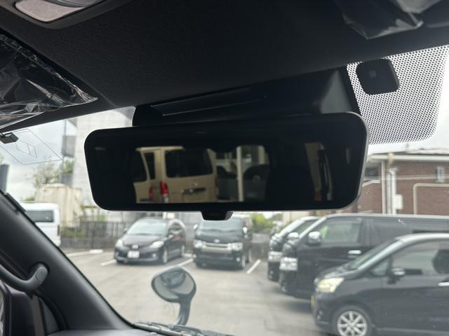 ハイエースバン ロングスーパーＧＬ　ダークプライムＳ　４ＷＤ／アルパインＢＩＧＸナビ／ＧＲ８フロントスポイラー／パワースライドドア／デジタルインナーミラー／パノラミックビューモニタ－／純正１５インチアルミホイール／専用アブソーバー／ＬＥＤヘッドライト（42枚目）