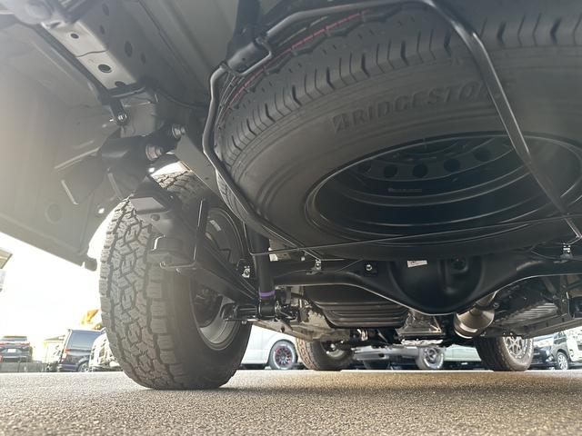 ハイエースバン ロングスーパーＧＬ　アースカラー／ＲＡＹＳアルミホイール／ＢＩＧ－Ｘ／ベッドキット／シートカバー／パノラミック／デジミラ／パワスラ／（25枚目）