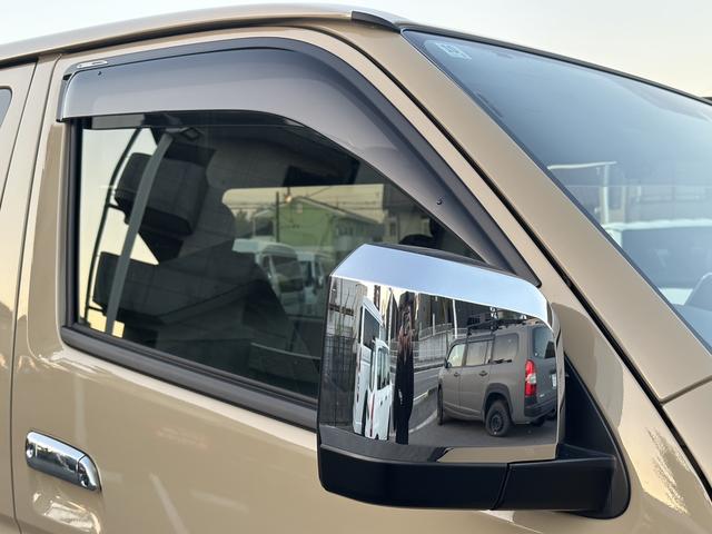 ハイエースバン ロングスーパーＧＬ　アースカラー／ＲＡＹＳアルミホイール／ＢＩＧ－Ｘ／ベッドキット／シートカバー／パノラミック／デジミラ／パワスラ／（33枚目）