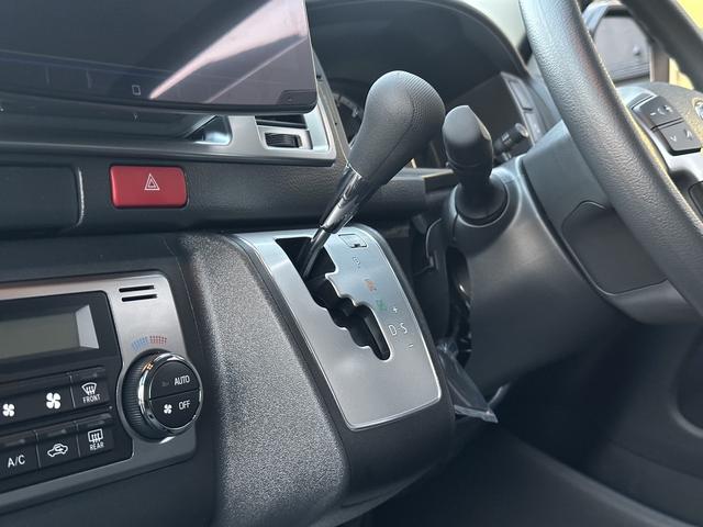 ハイエースバン ロングスーパーＧＬ　アースカラー／ＲＡＹＳアルミホイール／ＢＩＧ－Ｘ／ベッドキット／シートカバー／パノラミック／デジミラ／パワスラ／（47枚目）