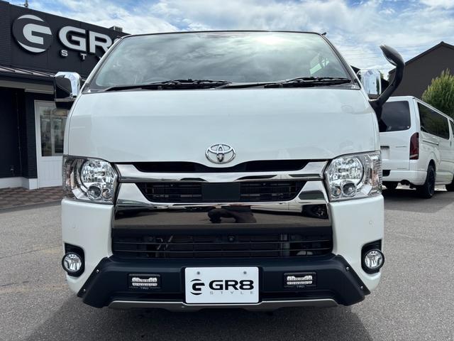 ハイエースバン スーパーGL ダークプライムII ローダウン/新品16インチアルミホイール/TRDフロントスポイラー/アルパインBIGXナビ/両側パワースライドドア/デジタルインナーミラー/パノラミックビューモニター/純正リアルーフスポイラー(21枚目)