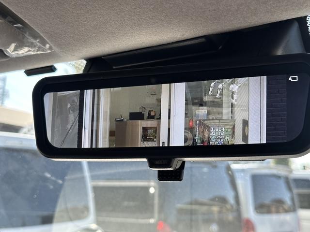 ハイエースワゴン グランドキャビン 登録済未使用車/4WD/4列10人乗り/パワースライドドア/デジタルインナーミラー/パノラミックビューモニター/(4枚目)