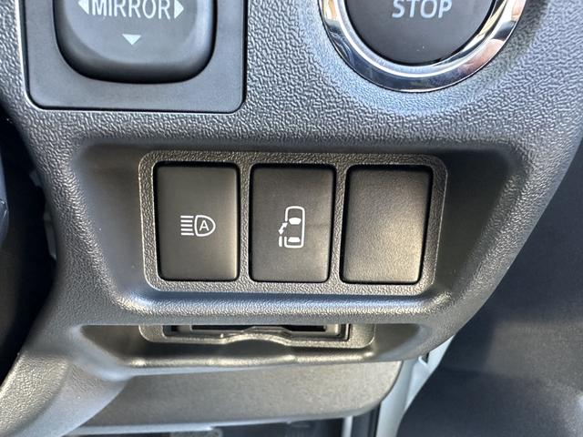 ハイエースワゴン グランドキャビン 登録済未使用車/4WD/4列10人乗り/パワースライドドア/デジタルインナーミラー/パノラミックビューモニター/(41枚目)