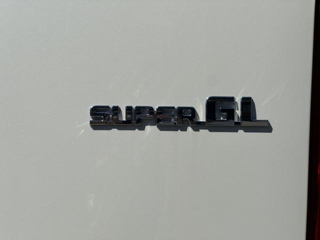 ハイエースバン ロングスーパーGL ダークプライムS 20thアニバーサリー/1.5インチローダウン/GR8エアロ/ESSEX17インチアルミホイール/ディスプレイオーディオ/パワースライドドア/パノラミックビューモニター/デジタルインナーミラー/(35枚目)