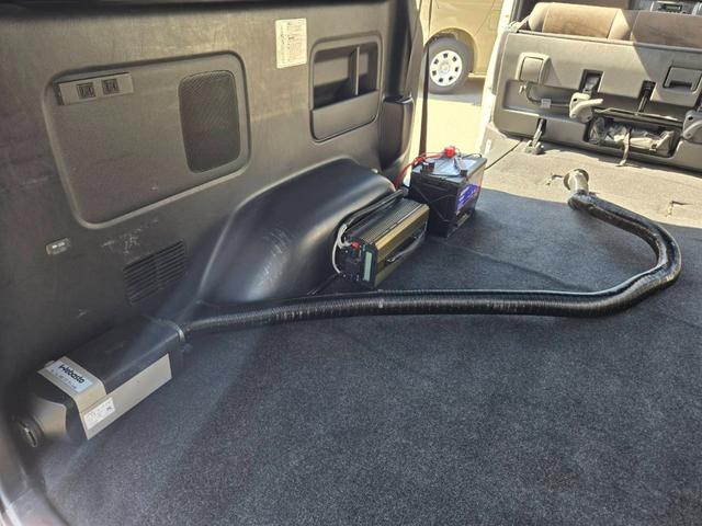 ハイエースバン スーパーGL 50TH アニバーサリーリミテッド 4WD/寒冷地仕様/50thアニバーサリー/16インチアルミホイール/ATタイヤ/カロッツェリア7インチナビ/フロントスポイラー/両側パワースライドドア/助手席エアバッグ/トヨタセーフティセンス(58枚目)