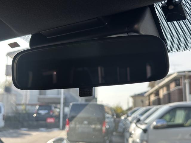 ハイエースバン スーパーGL ダークプライムII BIG-DA/パワスラ/パノラミックビュー/TRDフロントスポイラー/バルベロ17インチアルミホイール/ベッド(15枚目)