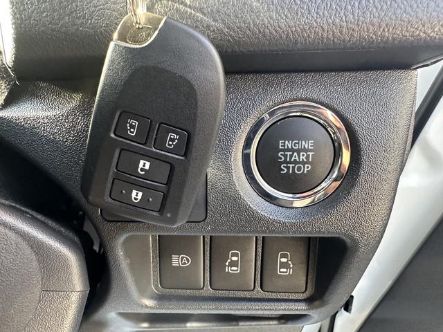 ハイエースバン スーパーGL ダークプライムII BIG-DA/パワスラ/パノラミックビュー/TRDフロントスポイラー/バルベロ17インチアルミホイール/ベッド(39枚目)