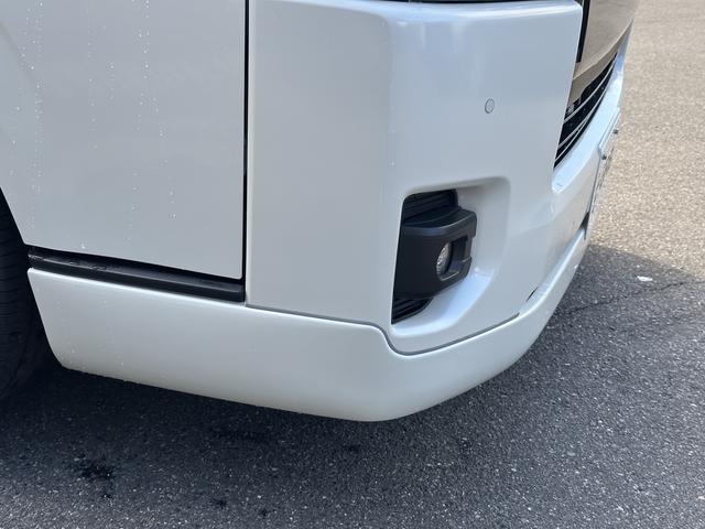 ハイエースバン スーパーＧＬ　ダークプライムＩＩ　ローダウン／寒冷地仕様／アルパインＢＩＧＸナビ／ＲＡＹＳ１６インチアルミホイール／ＧＲ８フロントスポイラー／パノラミックビューモニター／デジタルインナーミラー／センターコンソール／ベッド／スライドドア（29枚目）