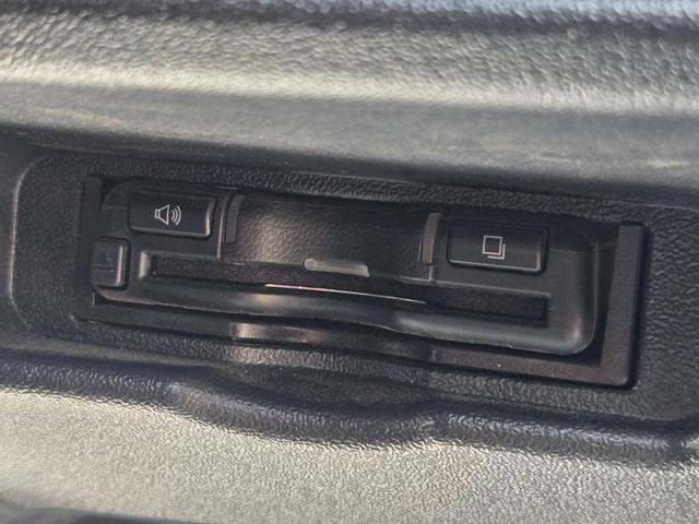 ハイエースバン スーパーＧＬ　ダークプライムＩＩ　ローダウン／寒冷地仕様／アルパインＢＩＧＸナビ／ＲＡＹＳ１６インチアルミホイール／ＧＲ８フロントスポイラー／パノラミックビューモニター／デジタルインナーミラー／センターコンソール／ベッド／スライドドア（37枚目）