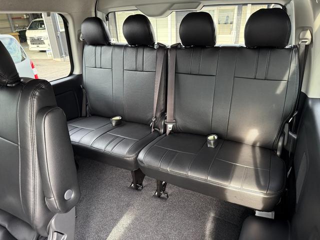 ハイエースワゴン GL 未登録新車/4WD/4列10人乗り/アルパインBIGXナビ/フリップダウンモニター/モデリスタスポイラー/16インチアルミホイール/シートカバー/パワースライドドア/パノラミックビューモニター/(47枚目)