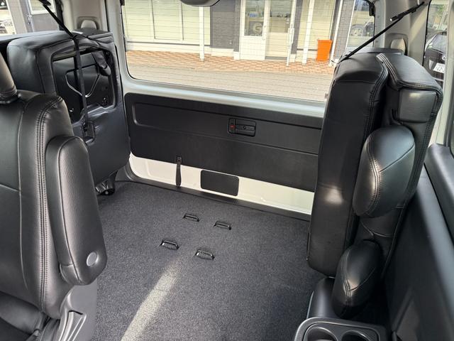 ハイエースワゴン GL 未登録新車/4WD/4列10人乗り/アルパインBIGXナビ/フリップダウンモニター/モデリスタスポイラー/16インチアルミホイール/シートカバー/パワースライドドア/パノラミックビューモニター/(51枚目)