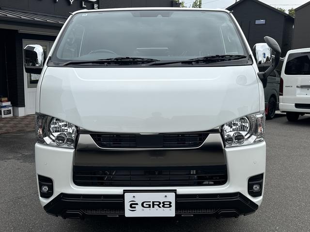 ハイエースバン ロングスーパーＧＬ　ダークプライムＳ　登録済未使用車／４ＷＤ／２０周年記念車／バッドフェイス／フロントスポイラー／アルパインＢＩＧＸナビ／ベッド（21枚目）