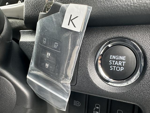 ハイエースバン ロングスーパーＧＬ　ダークプライムＳ　登録済未使用車／４ＷＤ／２０周年記念車／バッドフェイス／フロントスポイラー／アルパインＢＩＧＸナビ／ベッド（44枚目）