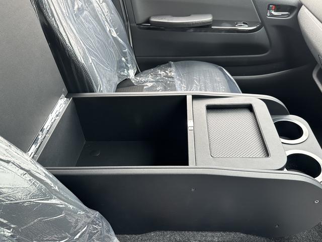 ハイエースバン ロングスーパーＧＬ　ダークプライムＳ　登録済未使用車／４ＷＤ／２０周年記念車／バッドフェイス／フロントスポイラー／アルパインＢＩＧＸナビ／ベッド（54枚目）